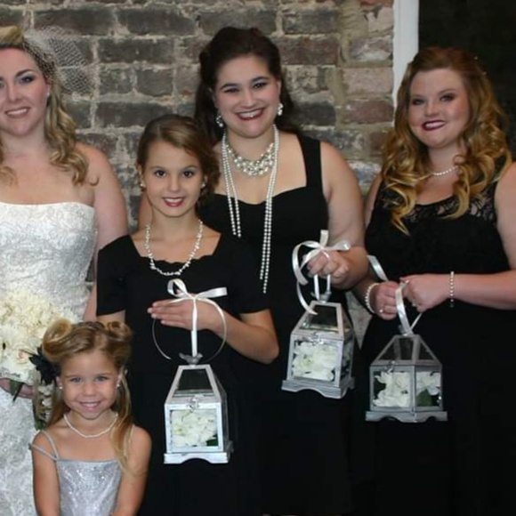 Dress - Picture 4 of 4